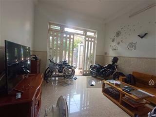 Giá tốt bán nhà 81m2 giá 7.1 tỷ đường số 15 kdc phong phú 5 bình chánh