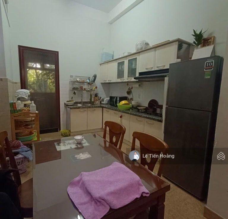 Giá tốt bán nhà 81m2 giá 7.1 tỷ đường số 15 kdc phong phú 5 bình chánh