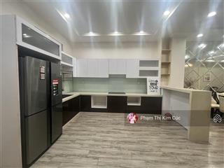 Cho thuê nhà phố 1 trệt 3 lầu có 4pn  5wc sẵn nội thất đẹp giá 30 triệu tại lakeview city