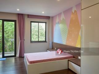 Nhà nội thất đẹp thuê ngay giá 33 triệu 4pn  5wc view trực diện công viên xanh. giá rẻ vào ở ngay