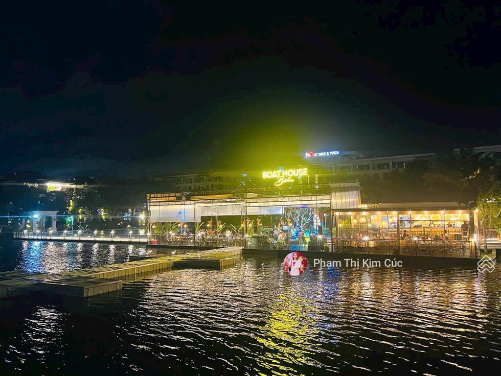 Lakeview city 33tr/tháng nhà phố view hồ đường 25m hoàn thiện nội thất cơ bản giá còn thương lượng