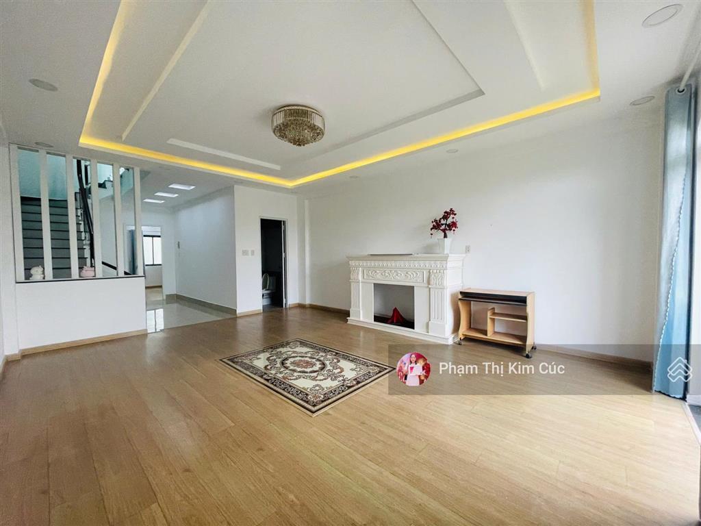 Lakeview city 33tr/tháng nhà phố view hồ đường 25m hoàn thiện nội thất cơ bản giá còn thương lượng