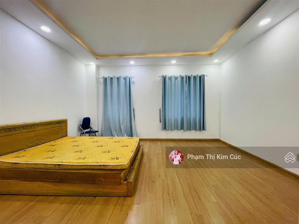 Lakeview city 33tr/tháng nhà phố view hồ đường 25m hoàn thiện nội thất cơ bản giá còn thương lượng