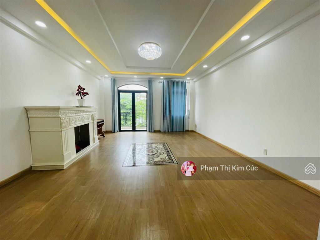 Lakeview city 33tr/tháng nhà phố view hồ đường 25m hoàn thiện nội thất cơ bản giá còn thương lượng