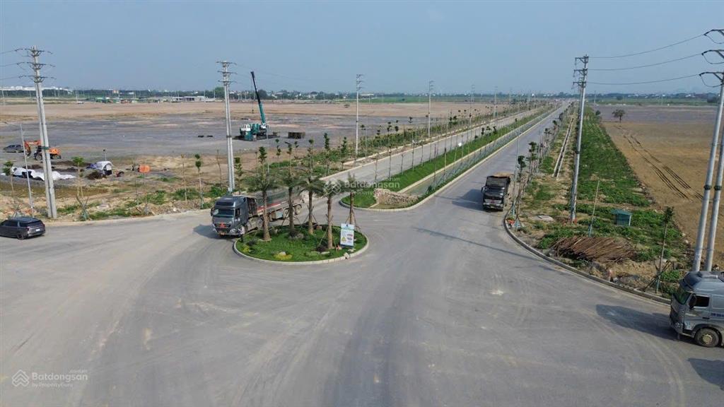 Bán đất khu công nghiệp kim bảng 1. diện tích 1ha 1,5ha 2ha, 3ha, 5ha, 8ha.