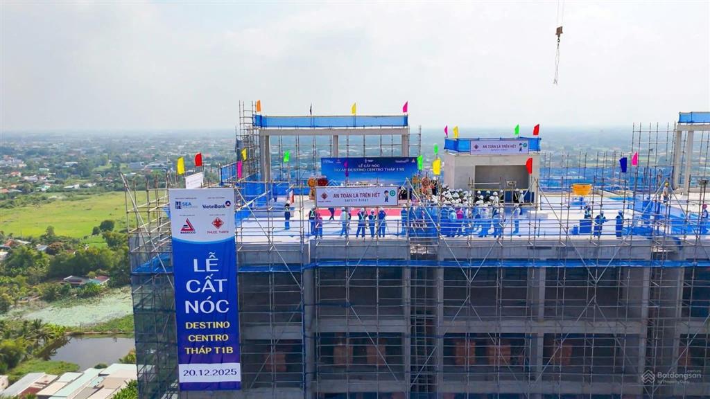 Căn hộ 2pn 2wc gần chợ bình chánh, ck 13%, tt 268 triệu nhận nhà, mặt tiền ql 1a, bank hỗ trợ 70%