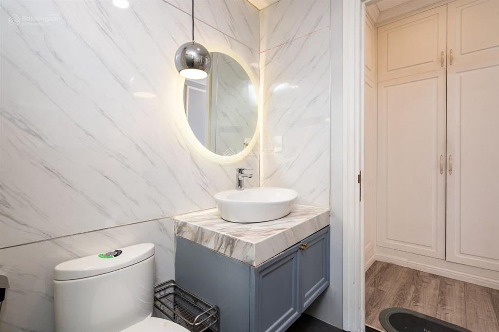 Bán nhanh căn hộ 2pn 86m2 tại everrich quận 5, giá cực tốt.  0915 194 ***