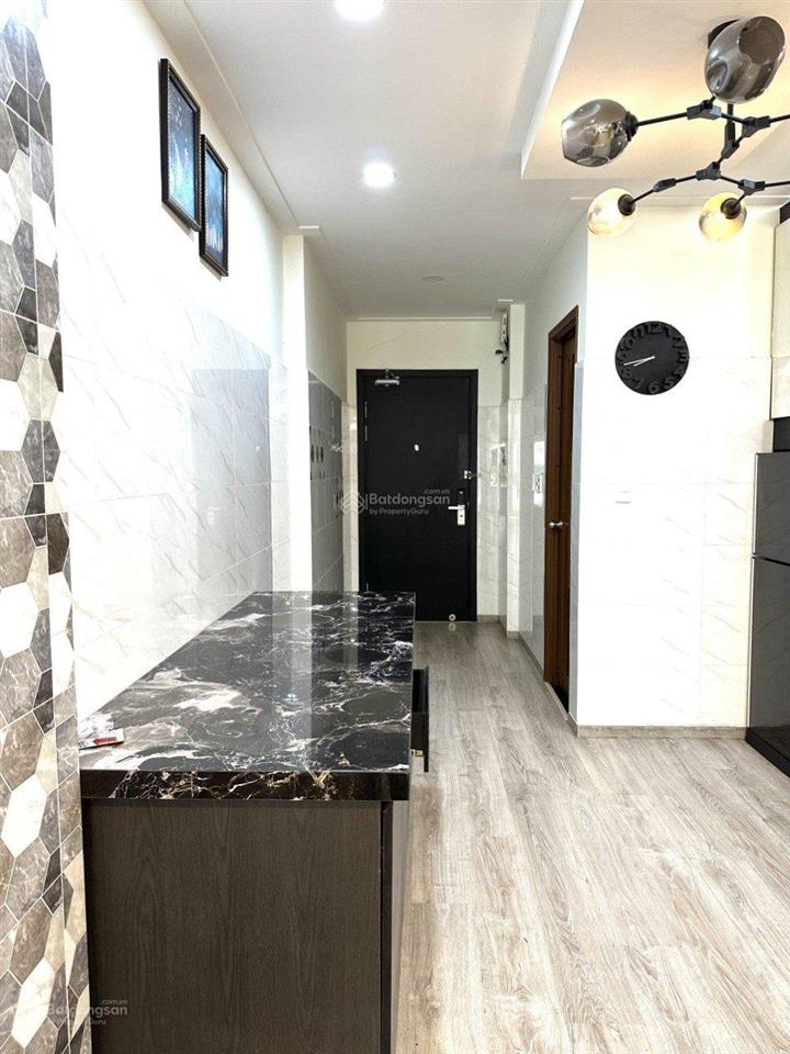 Chính chủ gửi bán căn 1pn 49m2 giá tốt tại everrich infinity.  0915 194 ***