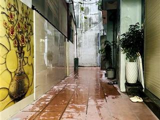 Bán nhà kim giang 65m2 2 tầng cũ chỉ 8tỷ500tr