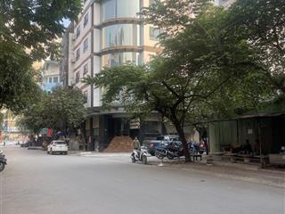 Bán gấp chiến thắng hà đông 6,5 tỷ, 47m2x5 tầng, lô góc, ở cực sướng, pháp lý đầy đủ. nội thất đẹp