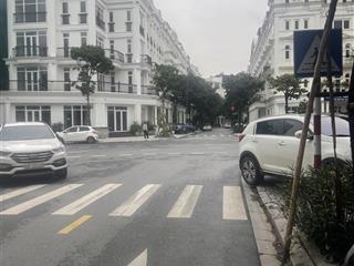 Tinh hoa luoits đại mỗ nam từ liêm hà nội. 350m2 x 5 tầng thang máy chỉ 120 tỷ, lô góc. vỉa hè rộng