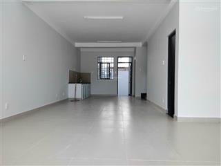 Bán căn góc nhà phố vĩnh tân, tân uyên, diện tích 10x20 sổ sẵn