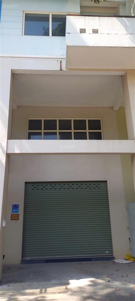 Bán nhà phố mặt tiền đường phan chu trinh đối diện trường quốc tế việt hoa.  0934 823 ***
