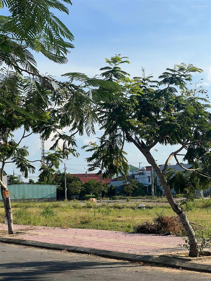 Chỉ 1tỷ550 có ngay đất view công viên sát bên phố cổ hội an