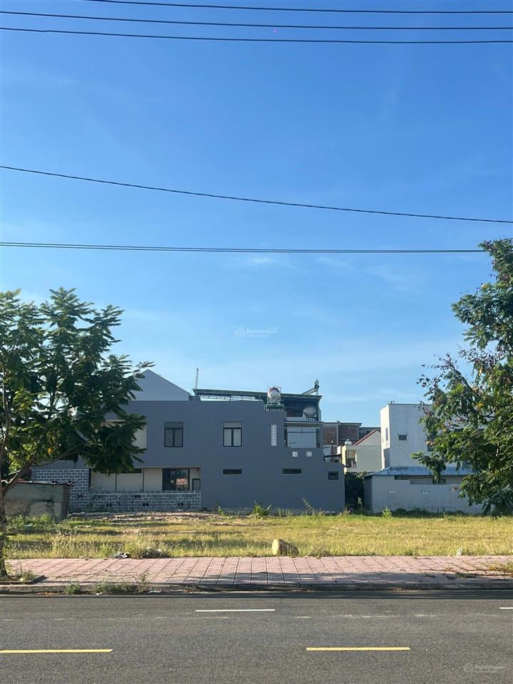 Chỉ 1tỷ550 có ngay đất view công viên sát bên phố cổ hội an