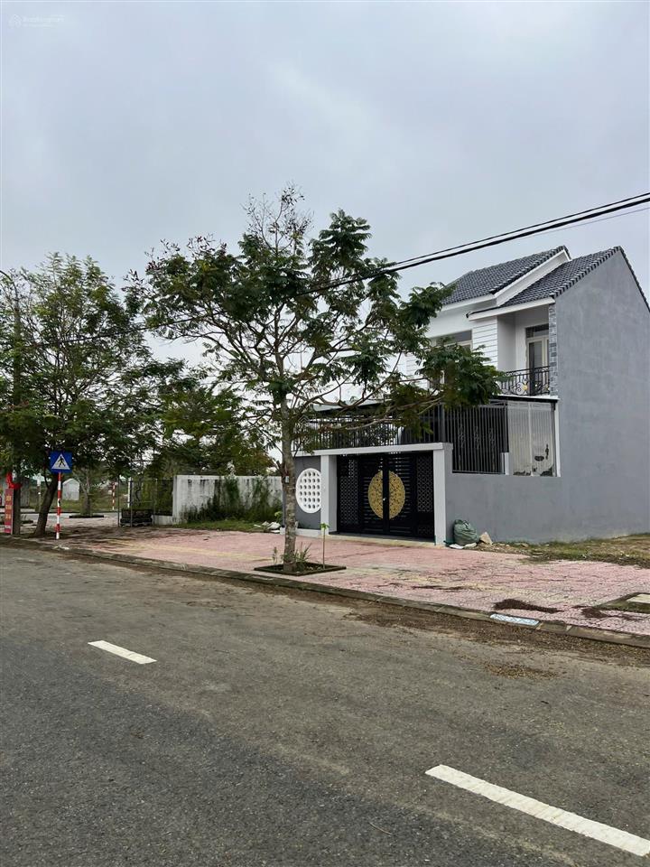Chính chủ cần bán lô đất 144m2 đối diện chợ lai nghi, đã có sổ đỏ.