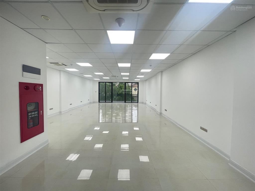 Chính chủ cần cho thuê gấp nhà nguyễn thị thập, phường trung hoà, q cầu giấy, dt 150m2x7t thang máy