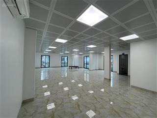 Chính chủ cần cho thuê nhà mới xây phố nguyễn trãi  nguỵ như dt 130m2x6t có thang máy giá rẻ