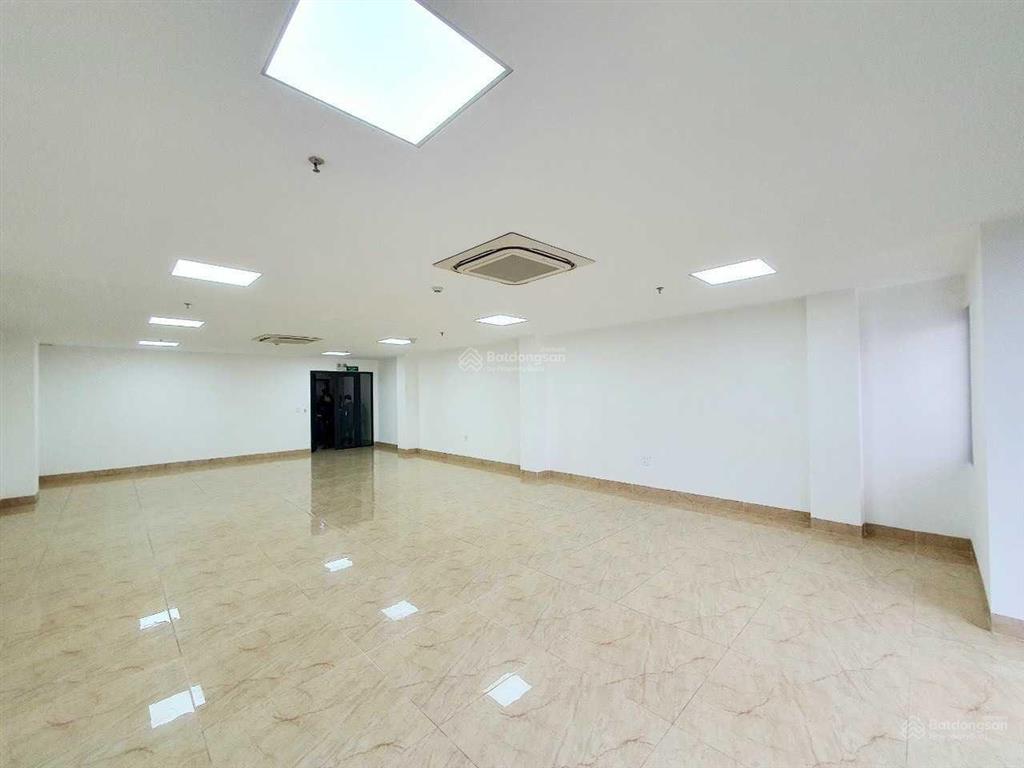 Cho thuê nhà phố nguyễn chánh  trung kính đôi dt 100m2 x 6 tầng, mt 6m, giá 45tr/th, nhà mới đẹp