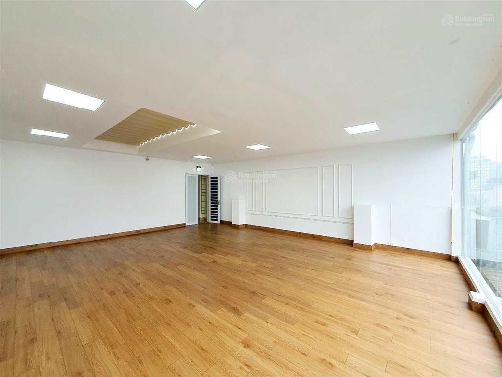 Cho thuê nhà phố nguyễn chánh  trung kính đôi dt 100m2 x 6 tầng, mt 6m, giá 45tr/th, nhà mới đẹp