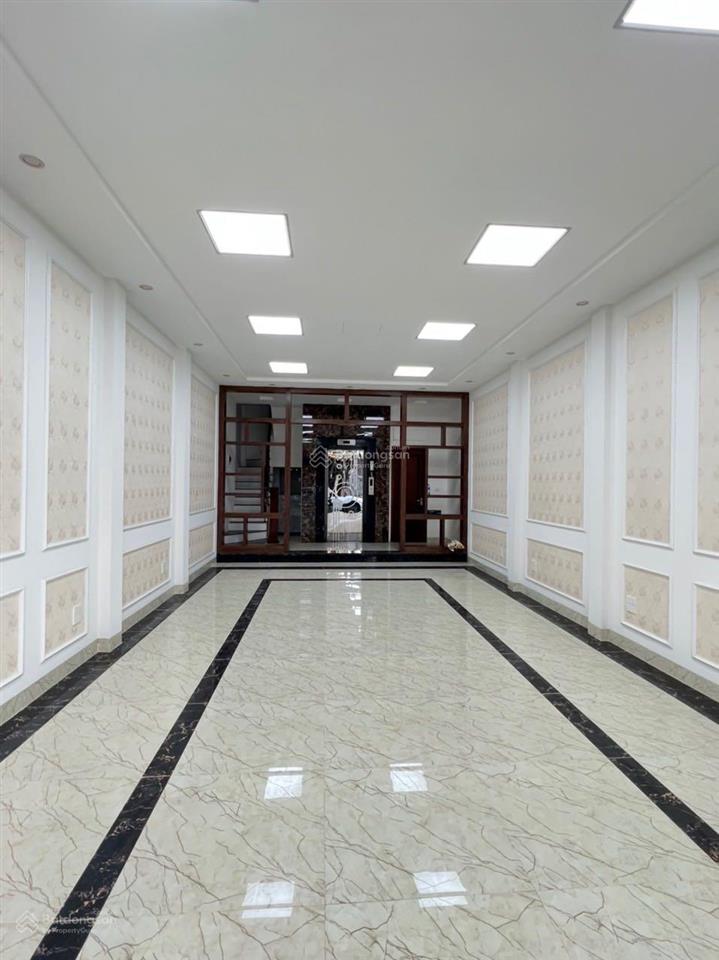 Cho thuê nhà mới tinh dt 80m2 x 7 tầng thang máy, thông sàn phố hoàng quốc việt  cầu giấy