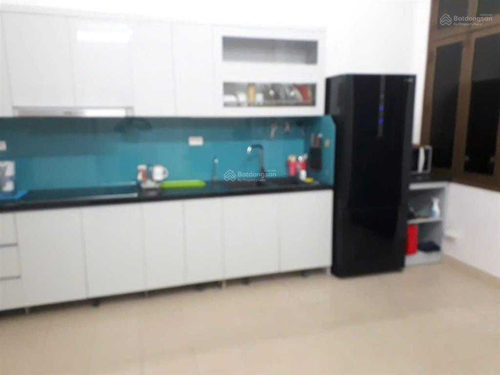 Cho thuê nhà riêng giá 15 triệu vnd tại đường phan đình phùng, hà nội 4 phòng ngủ bếp đủ cả