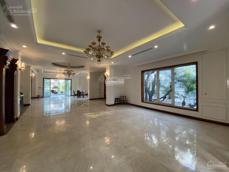 Cần cho thuê gấp biệt thự khu vực phố vũ phạm hàm dt 200m2 x 5t. nhà mới, sân vườn cực đẹp, 40tr