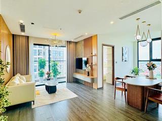 Cần bán gấp căn góc 2n+1 view hồ full đồ cao cấp tầng trung tại phân khu the zenpark.  0376 368 ***