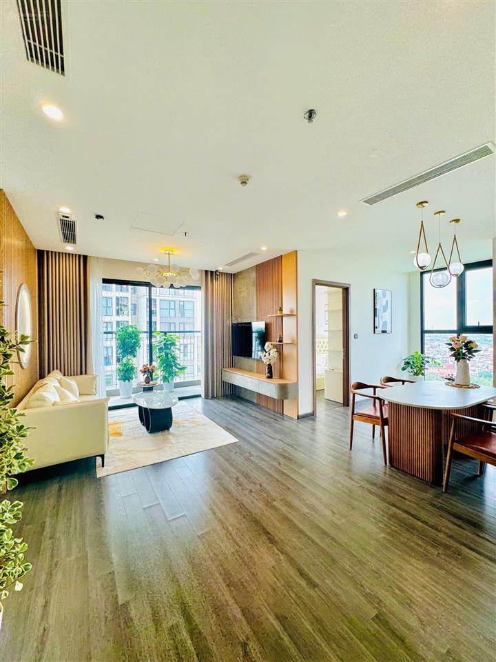 Cần bán gấp căn góc 2n+1 view hồ, full đồ cao cấp tầng trung tại phân khu the zenpark. 0376 368 ***