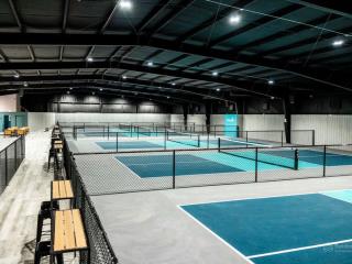 Cho thuê gần 2000m2 đất gần ngay võ văn kiệt, hợp mọi loại hình kinh doanh