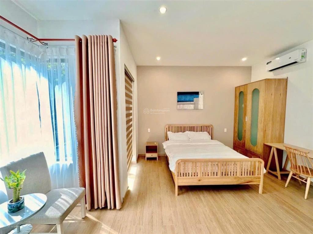 Bán nhà đẹp 4 tầng an thượng, cách biển mỹ khê 300m, [dt 60m2, 5 phòng khép kín]