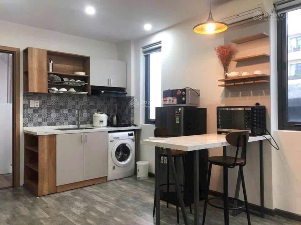 Bán tòa căn hộ an thượng 35, dt 105m2, 7 tầng 12 căn hộ, dòng tiền 100tr/tháng, gần biển