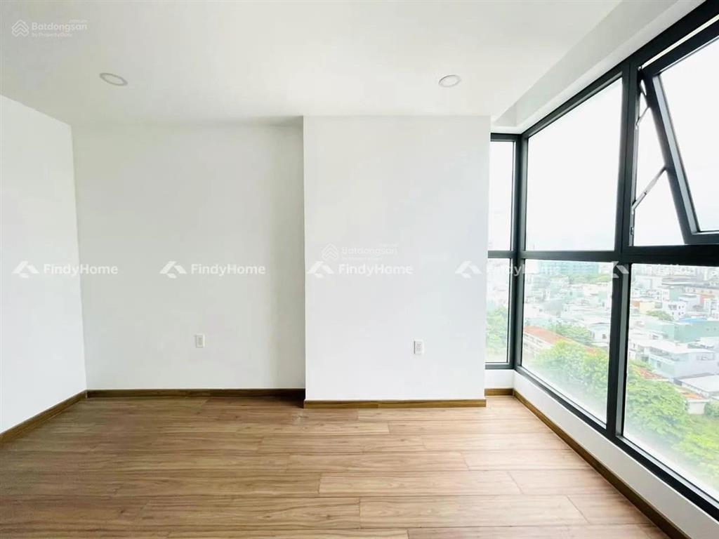 Siêu rẻ 3pn phú tài 86m2 giá 2,9 tỷ tầng cao hướng biển