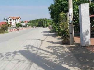 121.8m đất trục chính thôn đường ôtô tránh, mặt sông sát vànhđai 4 tại đông tảo khoái châu hưng yên