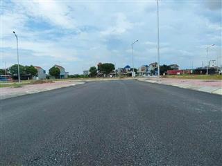 2 lô 100m liền nhau đất đấu giá cd quán trạch văn giang hưng yên . đường thông 13 m gần vành đai 4