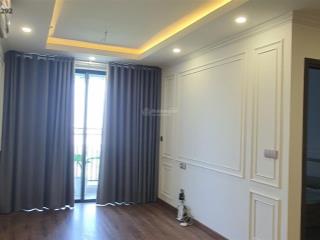 Cho thuê căn hộ 3 phòng ngủ view ngoại khu cực đẹp, hướng mát, giá tốt!
