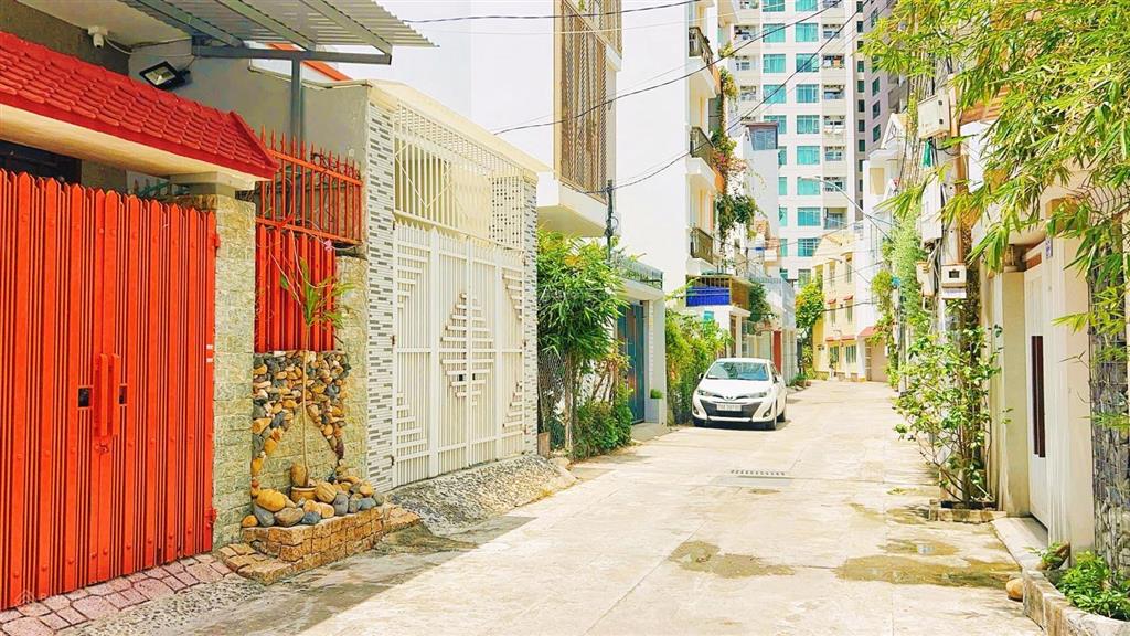 6 tỷ 350 triệu cho lô cao văn bé sau mường thanh viễn triều * hẻm ô tô 5m vi vu