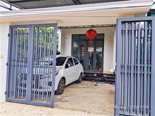Nhà cấp 4 đắc lộc, mới toanh  cách biển hòn chồng hơn 5km giá 1,8 tỷ bớt lộc