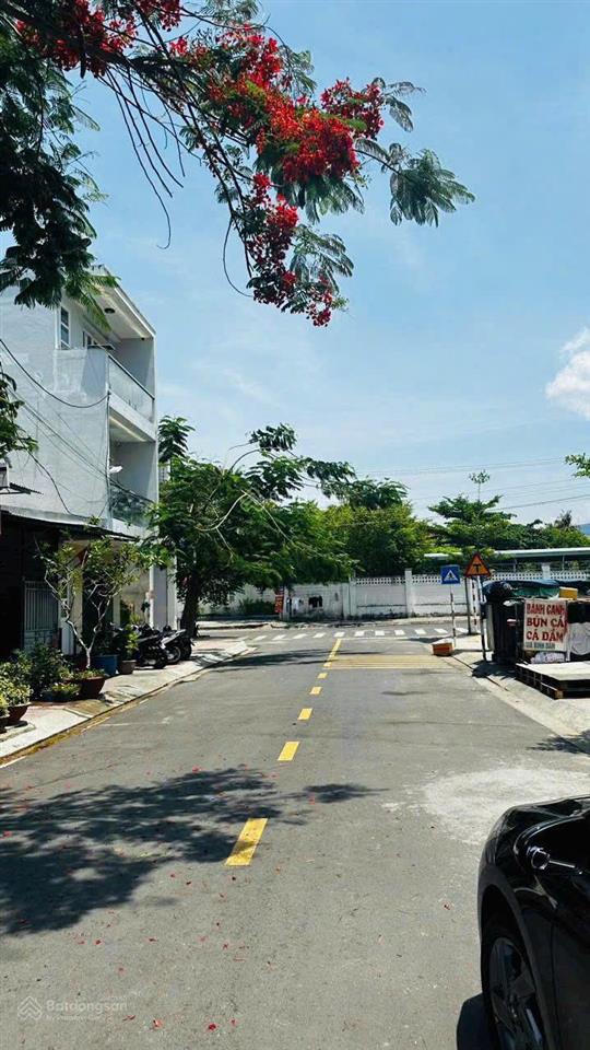 [ nhà 3 tầng trương thị kiến đường ô tô thông rộng rãi ] ** cách biển 900m giá 5,8 tỷ