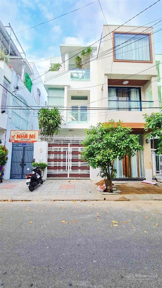 [ nhà 3 tầng mê linh  đối diện ubnd phường ] ** cách biển trần phú  600m  giá  15 tỷ