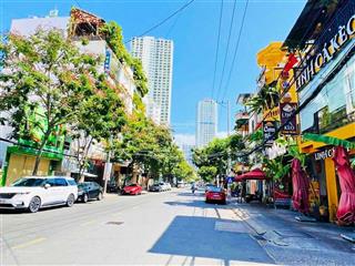 Nhà pasteur, ngang 5,6m ra biển trần phú 130m giá 20,6 tỷ