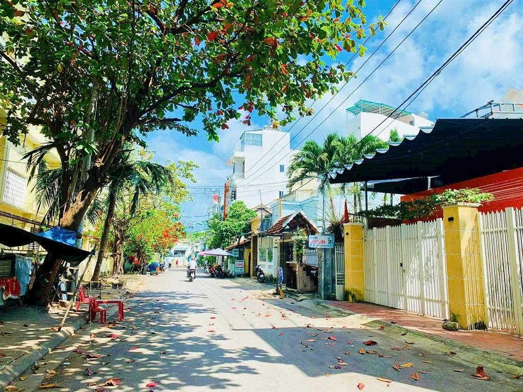 Nhà mặt tiền chu văn an, đối diện tiểu học xương huân 2 cách biển trần phú 400m giá 26,3 tỷ