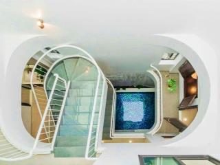 [ villa 2 mặt tiền nguyễn khắc viện  ô tô quay đầu ] * cách biển hòn chồng  300m  giá 18,5 tỷ