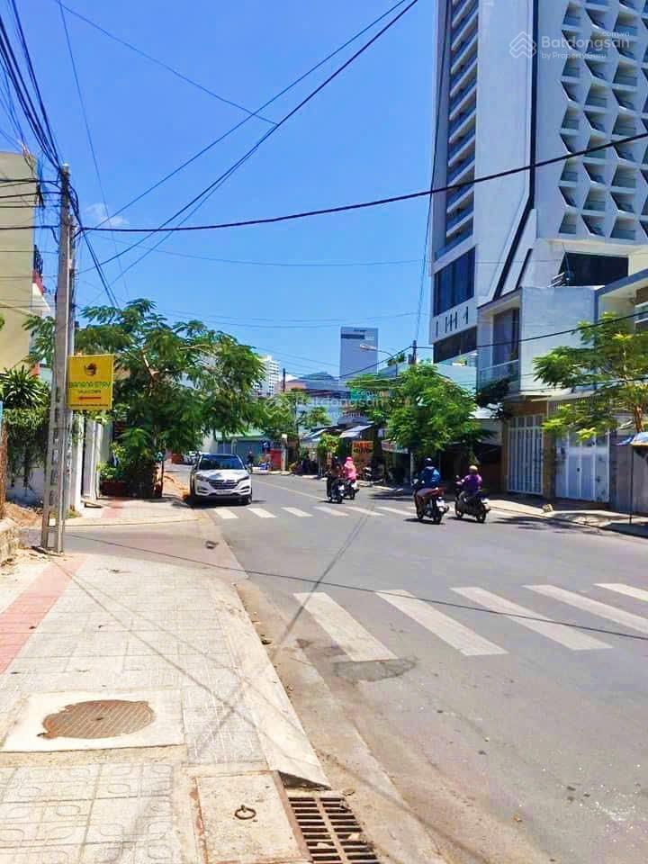 (2 mặt tiền dương hiến quyền, dt 255m²), hướng đông nam