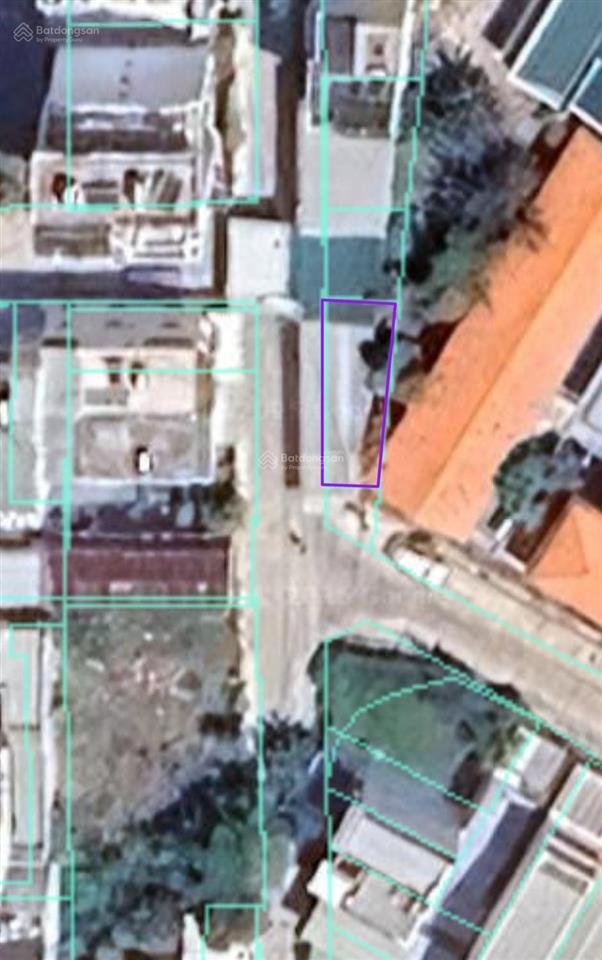 [ góc 2 mặt tiền chợ ba làng  sát mầm non sao biển ] * cách biển  200m * giá 5,5 tỷ