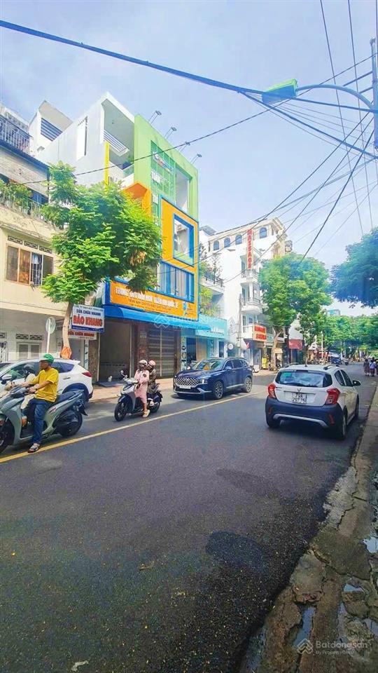 Nhà 3 tầng, góc 2 mặt tiền hồng bàng, ngô gia tự vị trí siêu ổn giá 17 tỷ