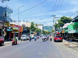 Mặt tiền phong châu  sát lê hồng phong * chưa qua đầu tư  giá 9 tỷ.