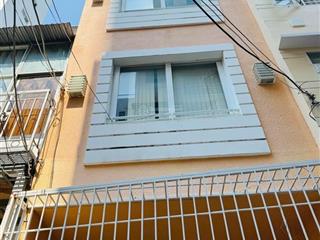 Toà căn hộ 4 tầng nguyễn thiện thuật  đường xe ba gác [ cách biển trần phú  400m ]  giá 5,5 tỷ.
