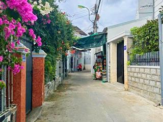 Mặt tiền nhánh hoà trung, ô tô vi vu * ngang gần 7m * giá 4,2 tỷ
