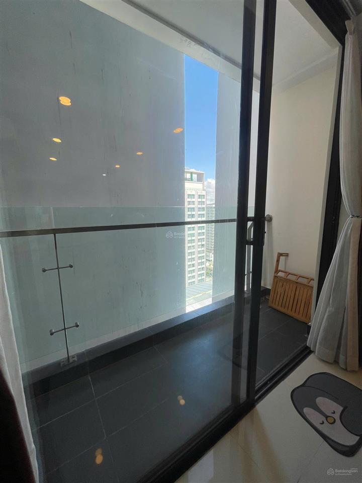 Căn hộ maple full nội thất, view tttp nha trang * sổ hồng lâu dài ở đô thị * giá 4,5 tỷ